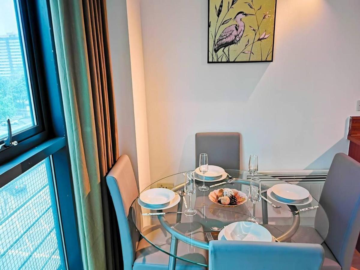 2-Bed Apartment Near City Centre マンチェスター エクステリア 写真