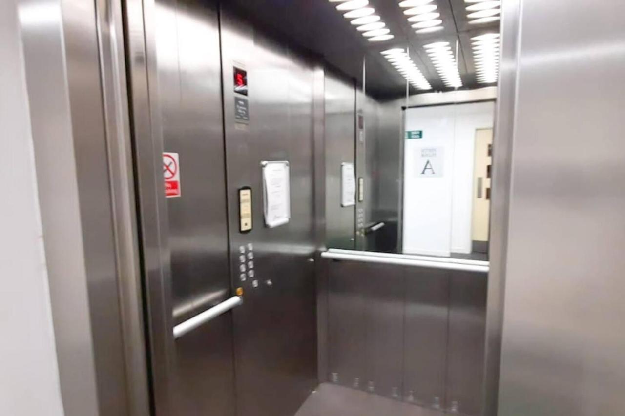 2-Bed Apartment Near City Centre マンチェスター エクステリア 写真