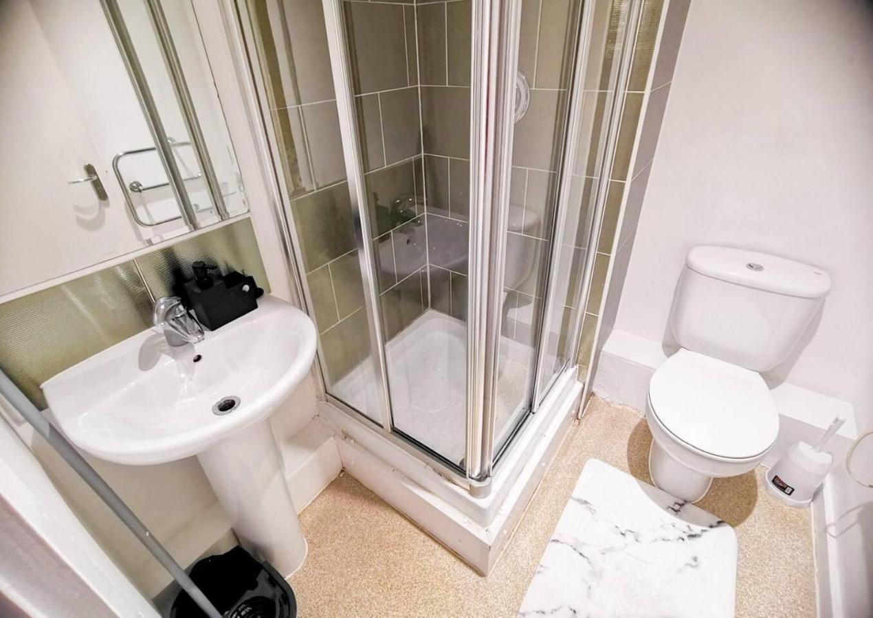 2-Bed Apartment Near City Centre マンチェスター エクステリア 写真