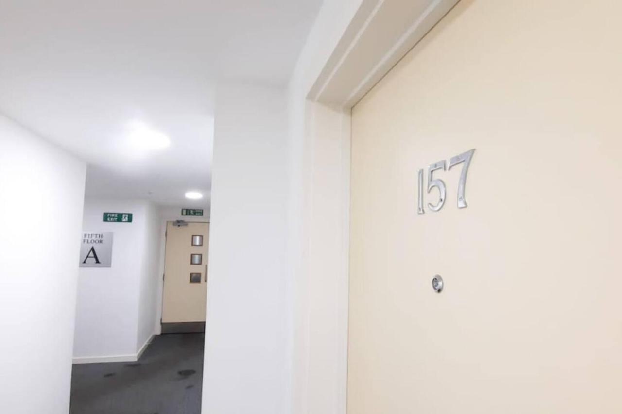 2-Bed Apartment Near City Centre マンチェスター エクステリア 写真